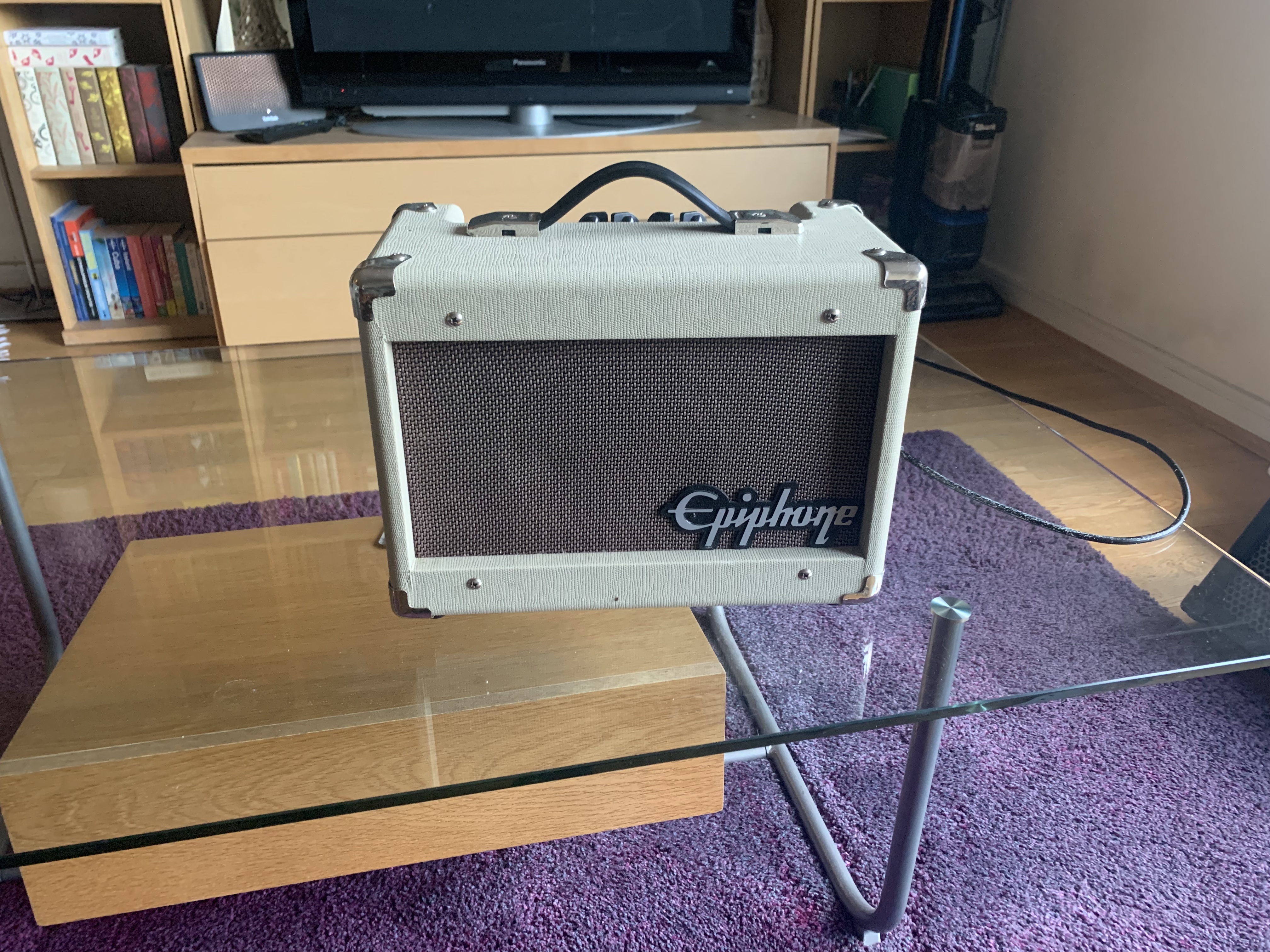 Epiphone studio acoustic 15c guitar amp