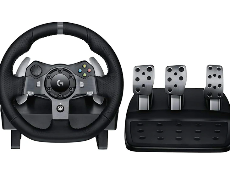 Logitech g920 steering wheel + shifter