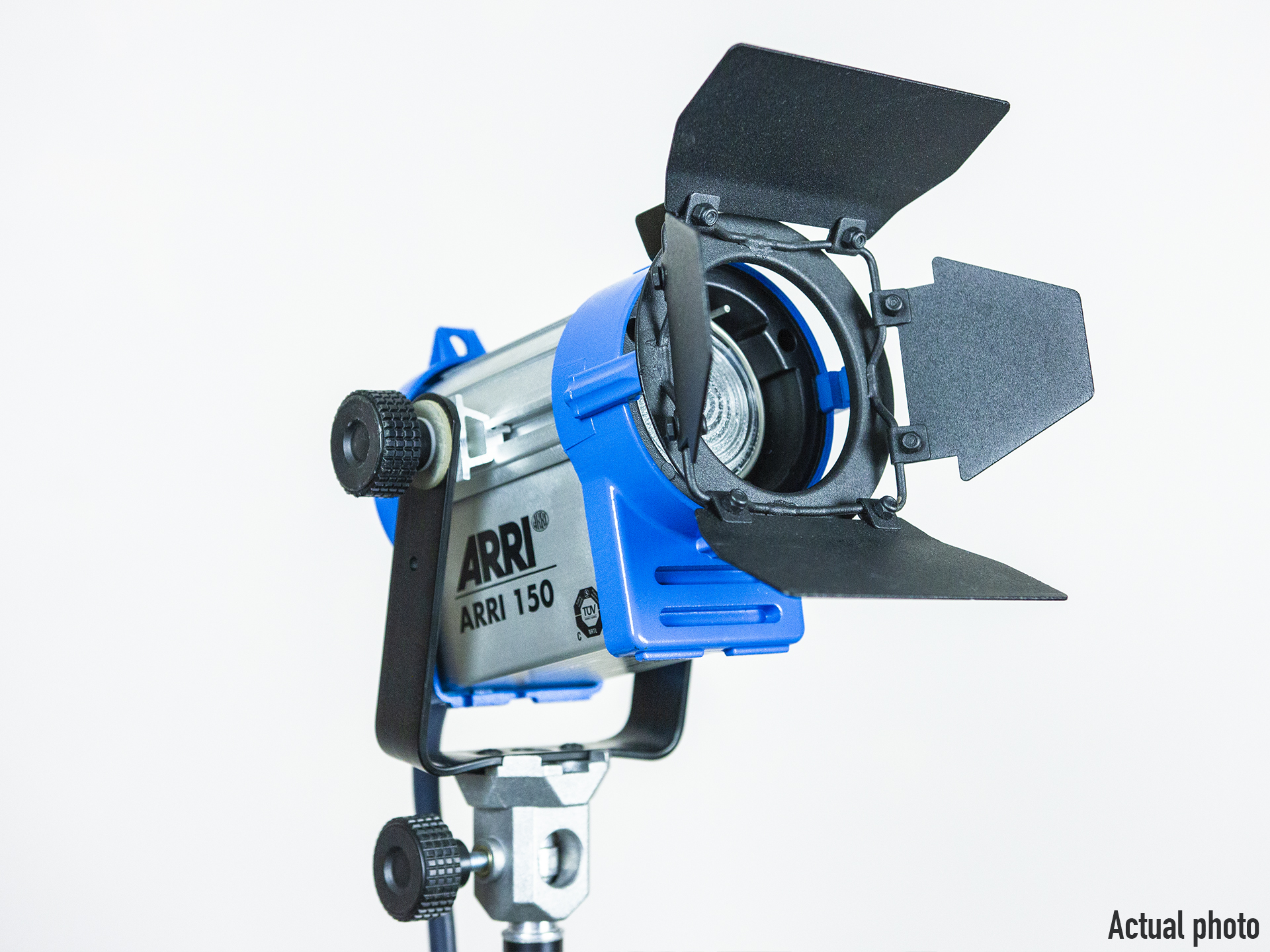 Arri 150w tungsten lighting kit