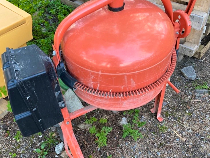 Betongblander leies ut