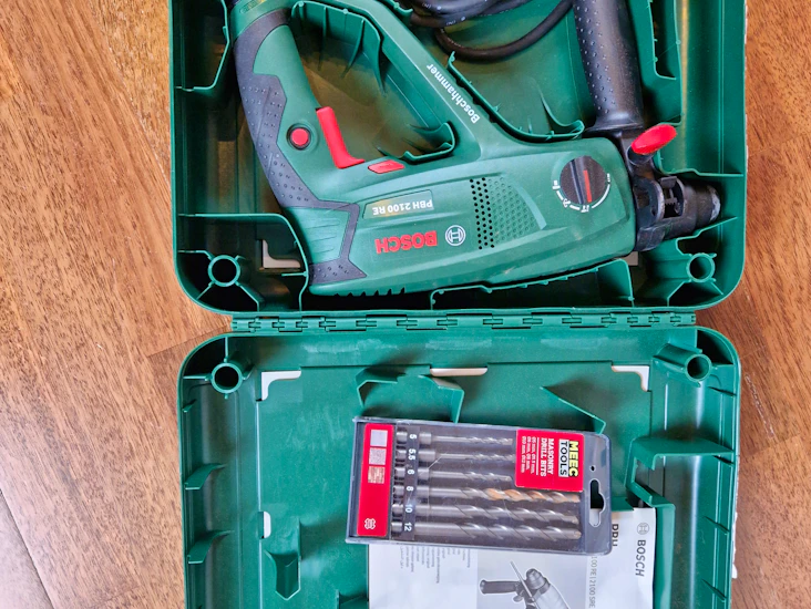 Bosch pbh 2100 re borhammer/slagdrill/meisel