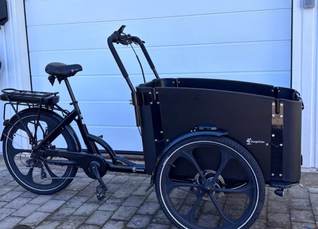 Cargobike flex lådcykel  med kapell