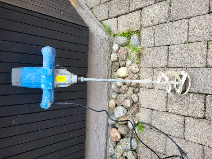 Blandevisp med bøtte