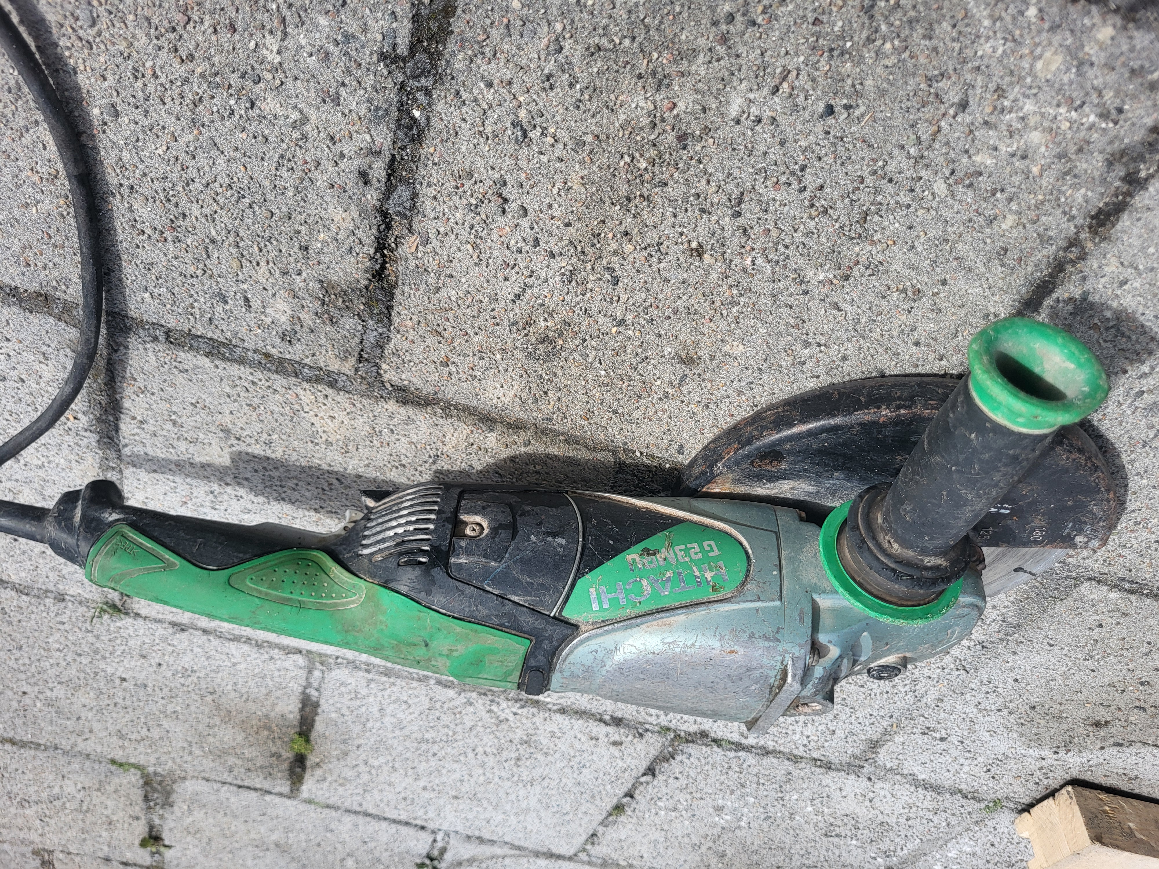 Hitachi vinkelsliper 