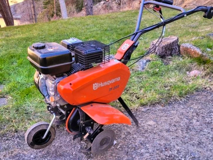 Jordfräs husqvarna tf 225