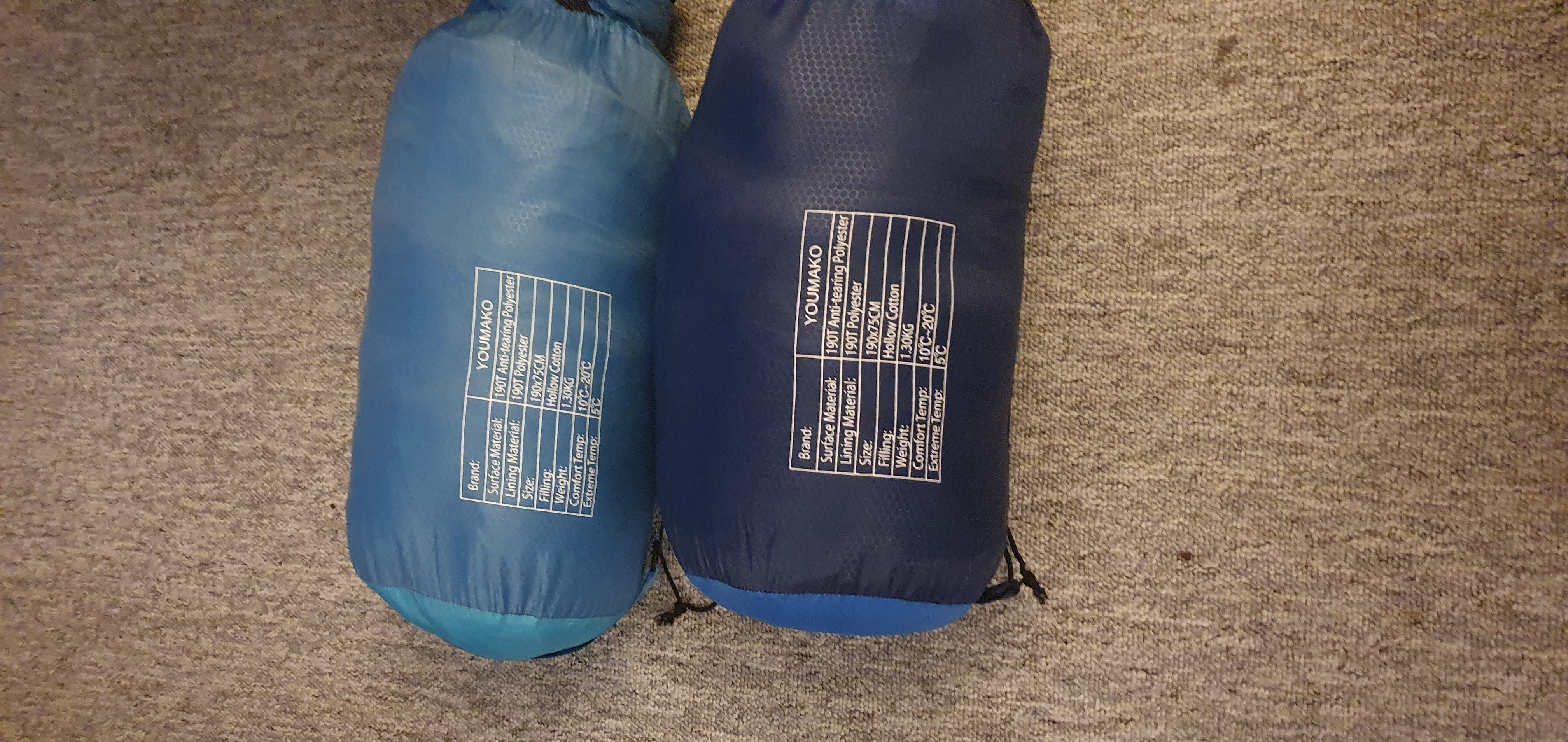 2 * sleeping bags