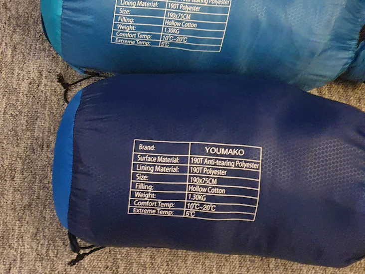 2 * sleeping bags
