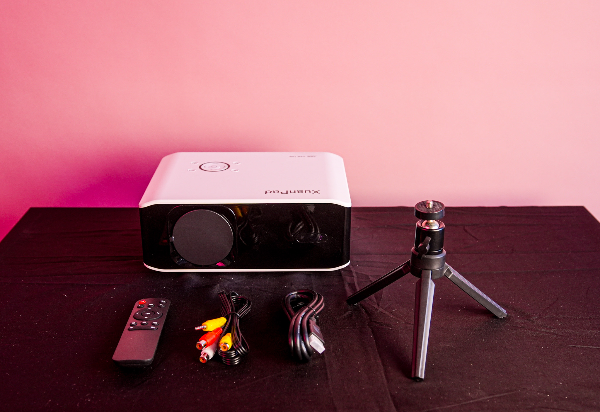 Xuanpad home theatre projector 