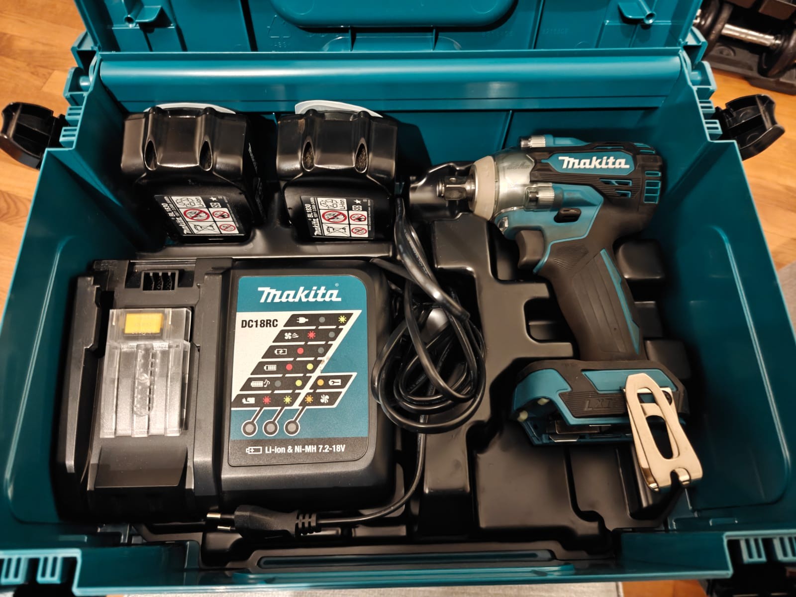 Makita dtw300  mutterdragare inkl krafthylsor