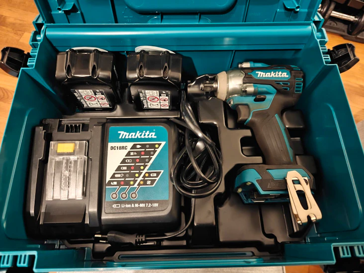 Makita dtw300 mutterdragare inkl krafthylsor