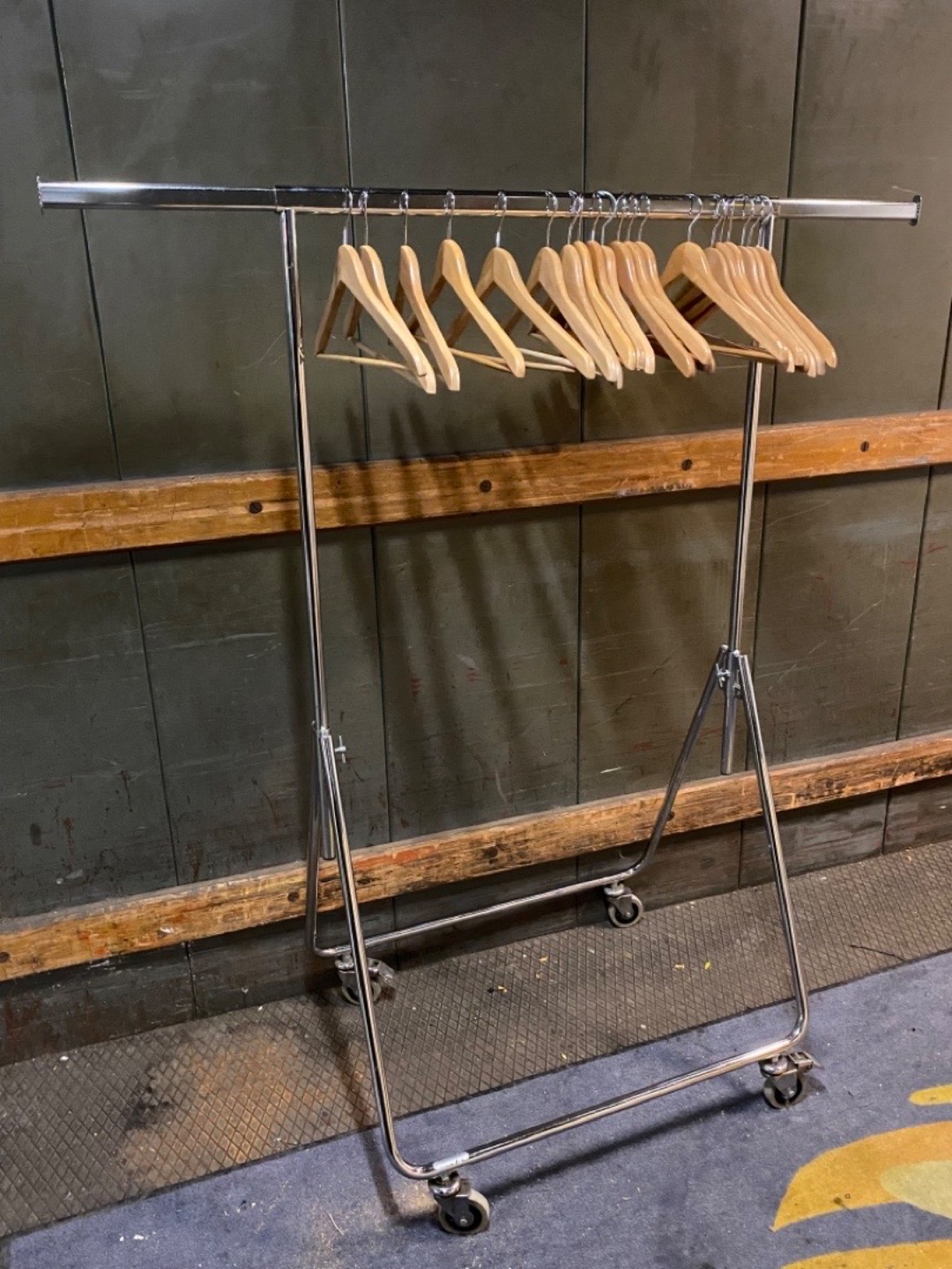 Klädställning konfektionställ