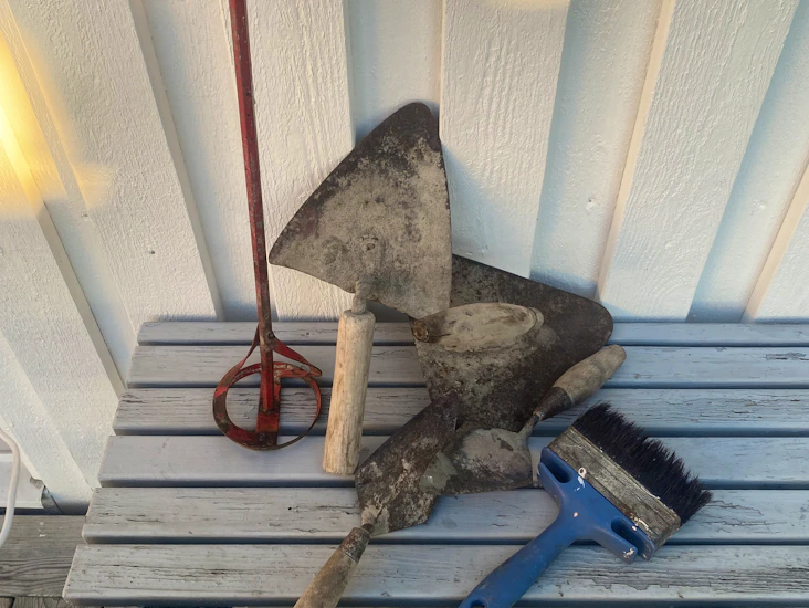 Kit för murning och puts