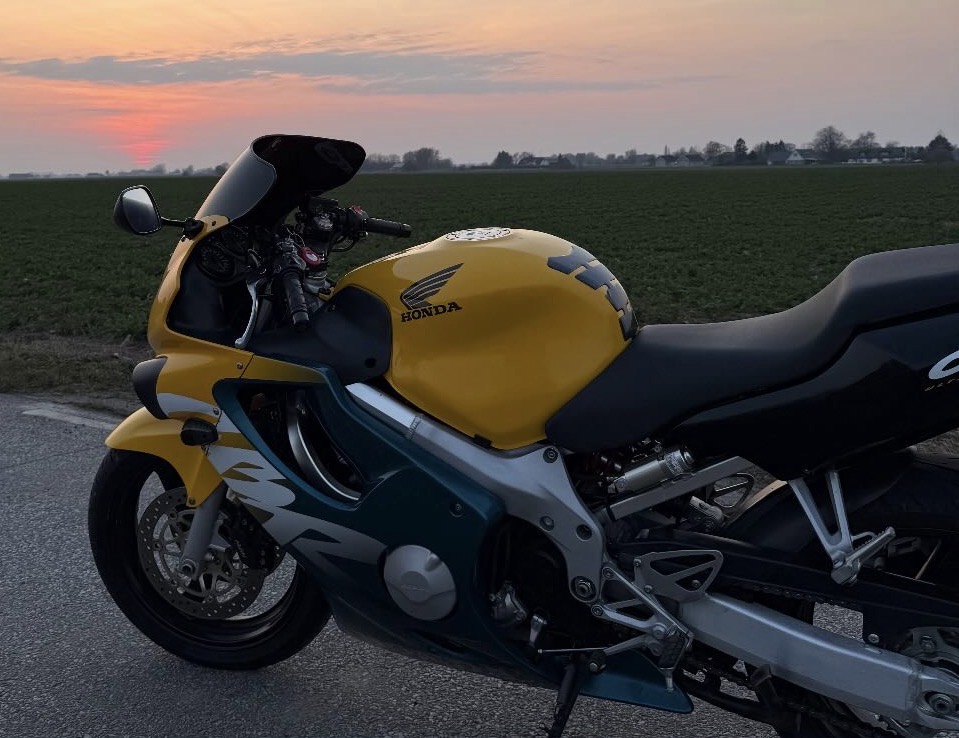 Honda cbr600 f4i