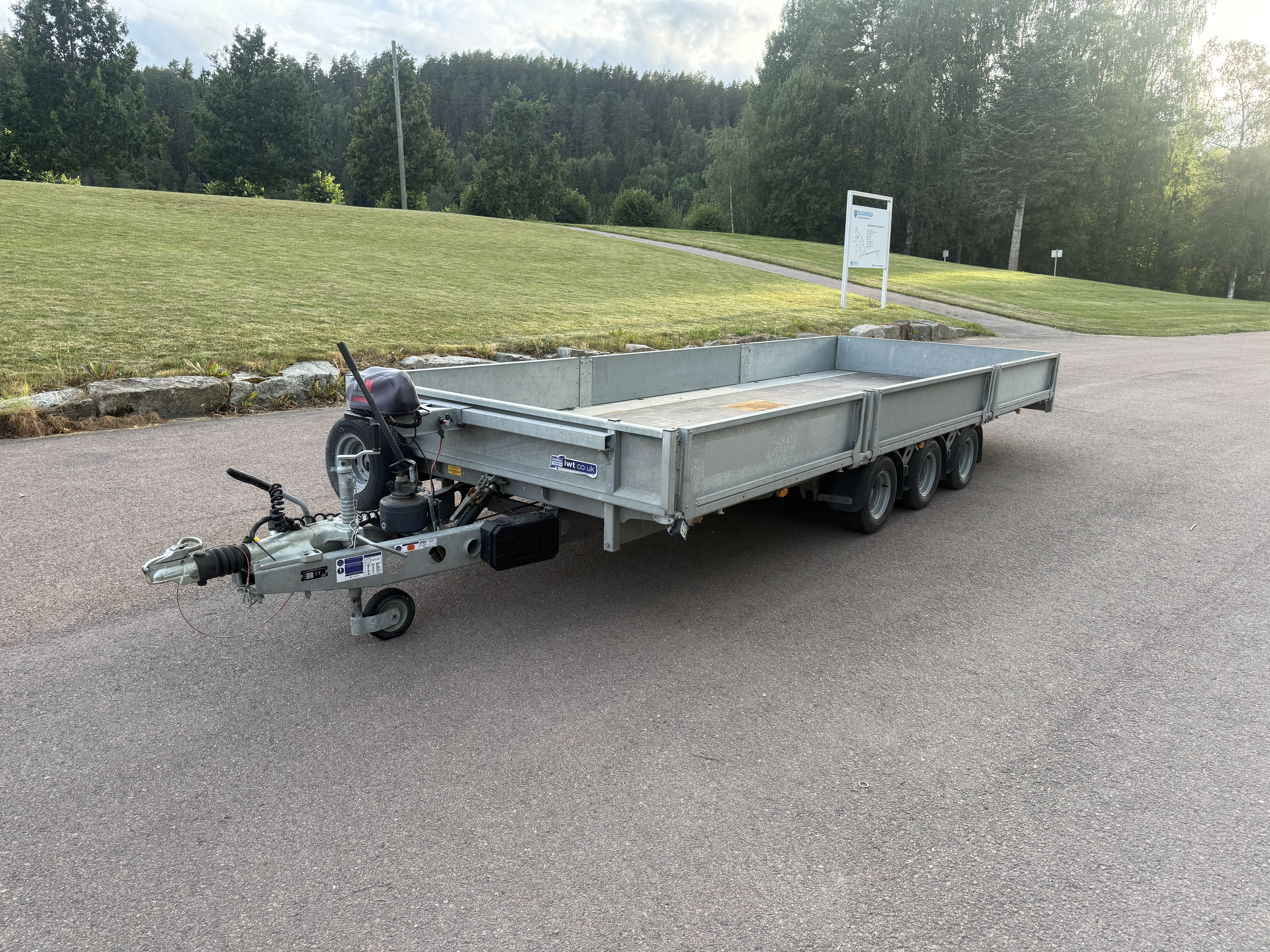 Ifor williams tb5521-353 varehenger / maskinhenger / bilhenger/ med vinsj