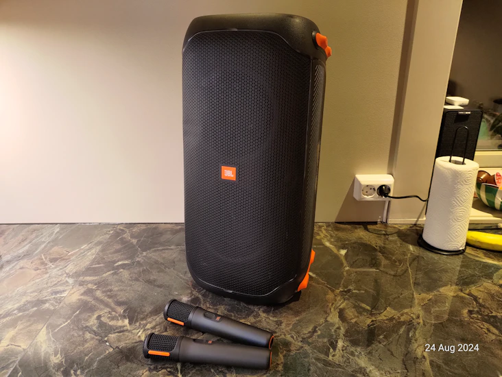 Jbl partybox 110 + 2 trådløse mikrofoner