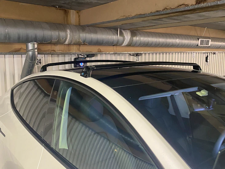 Takstativ til tesla model y