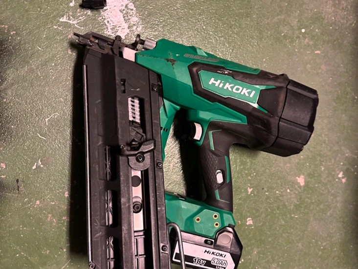 Batteridrevet spikerpistol 50-90mm spiker