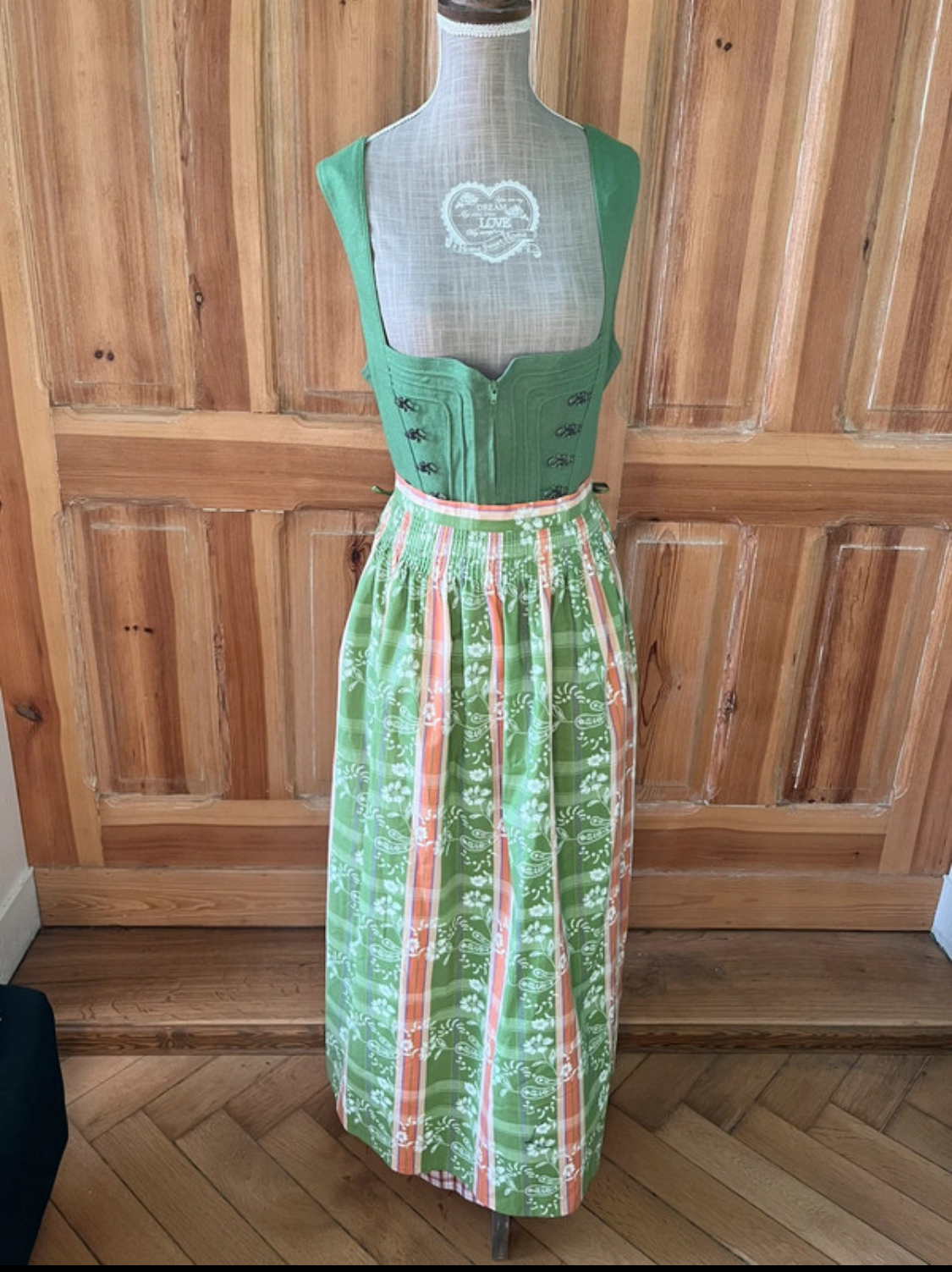 Dirndl
