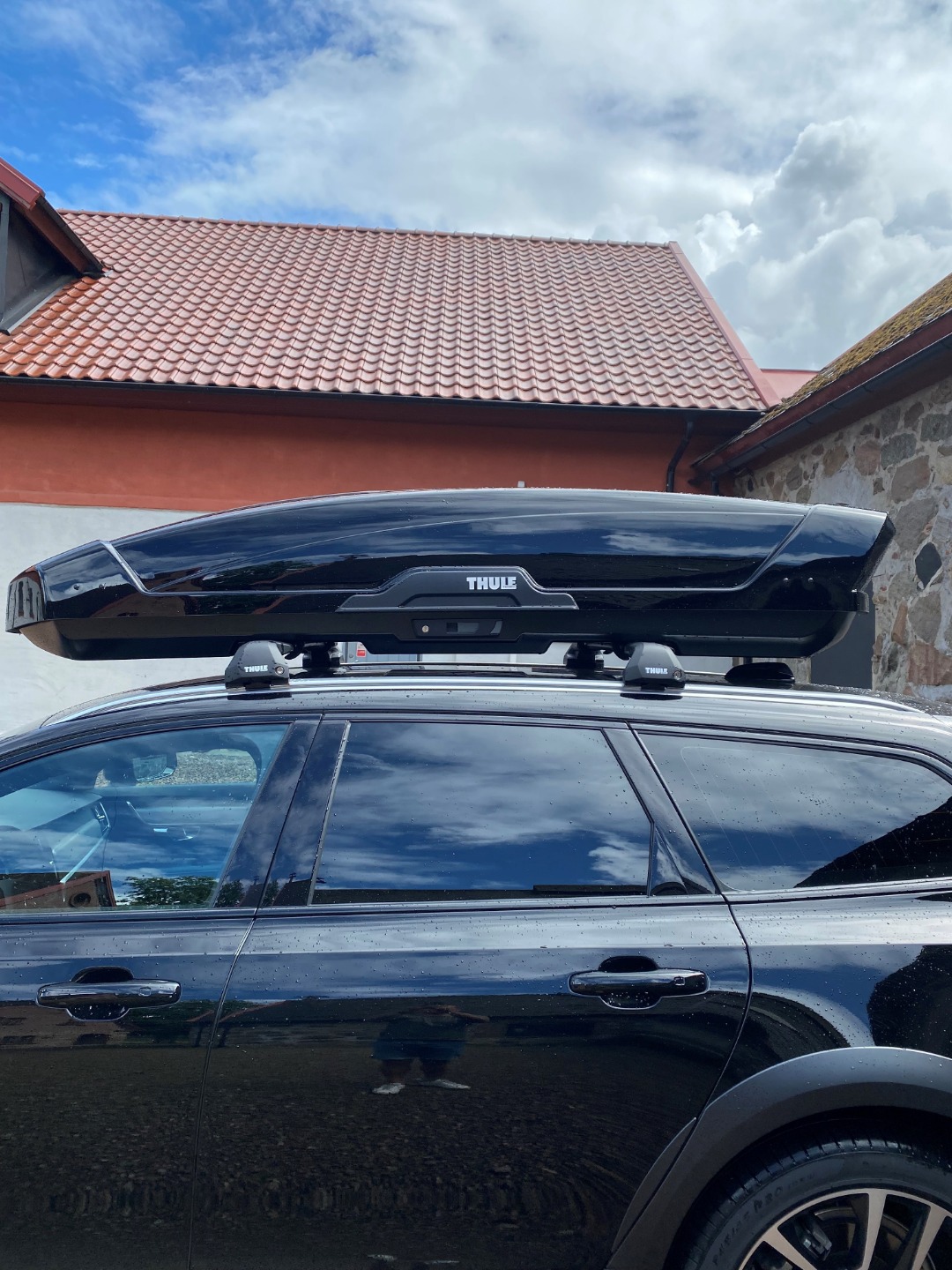 Thule Motion XT XXL &Thule WingBar Evo