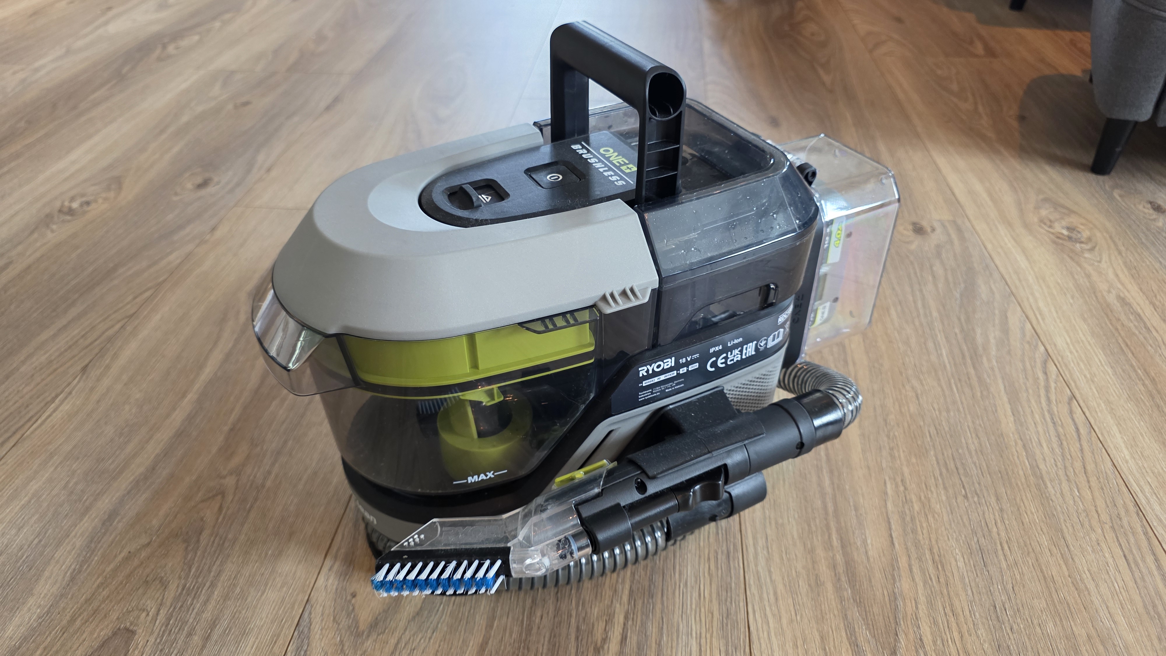 Ryobi swift clean 18v