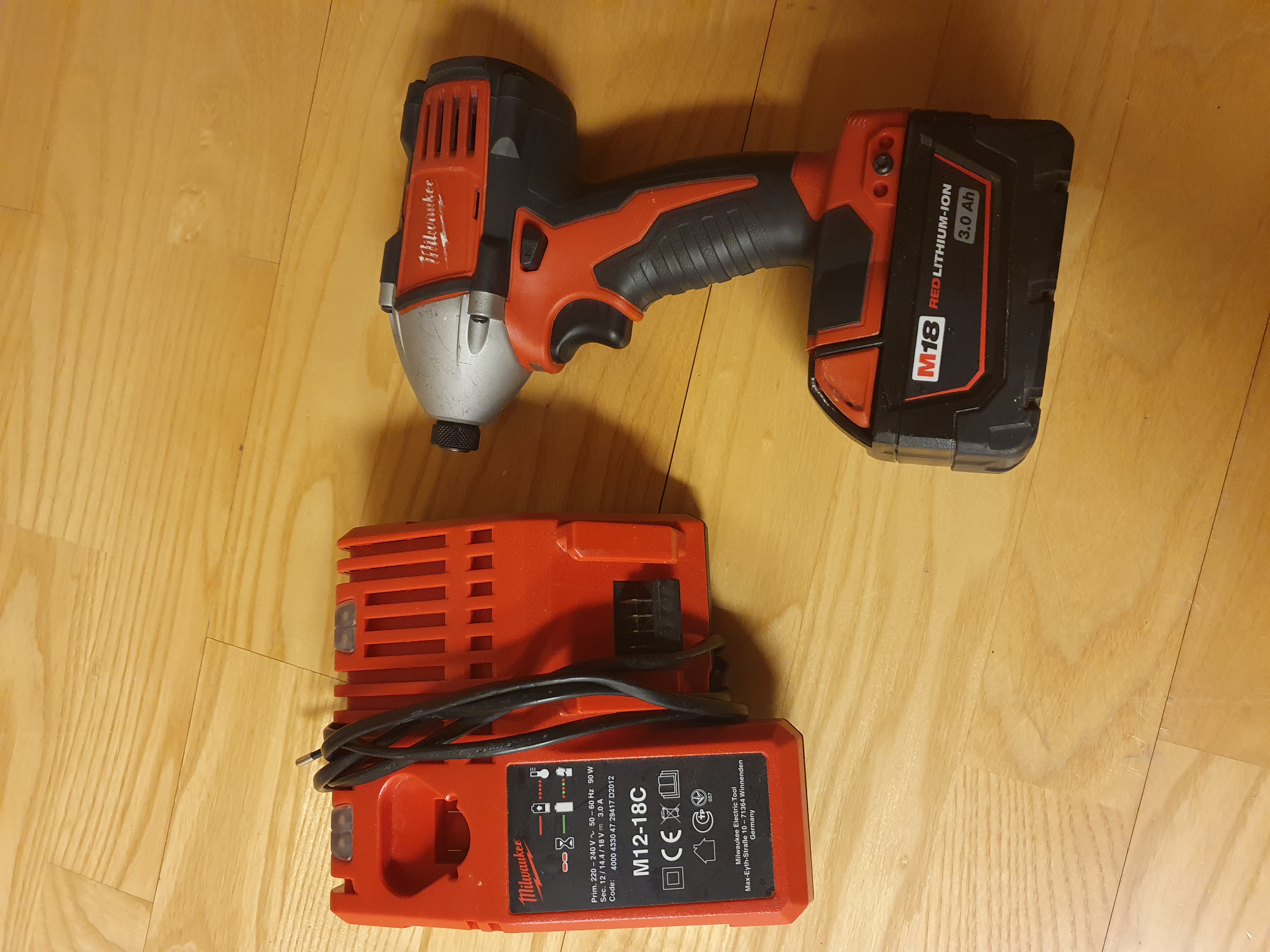 Milwaukee slagskrutrekker