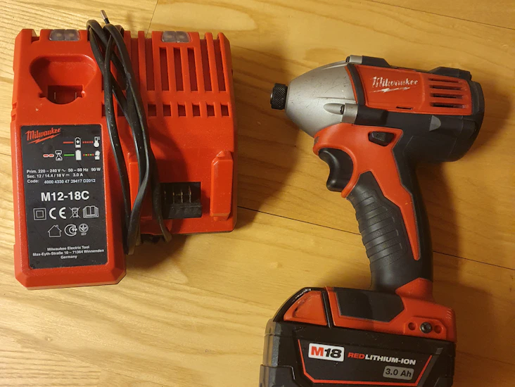 Milwaukee slagskrutrekker