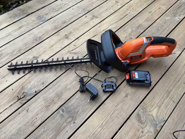 Batteridriven häcksax