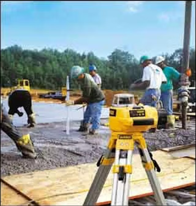 Dewalt dw077 rotationslaser och stativ med laddare och två batteri