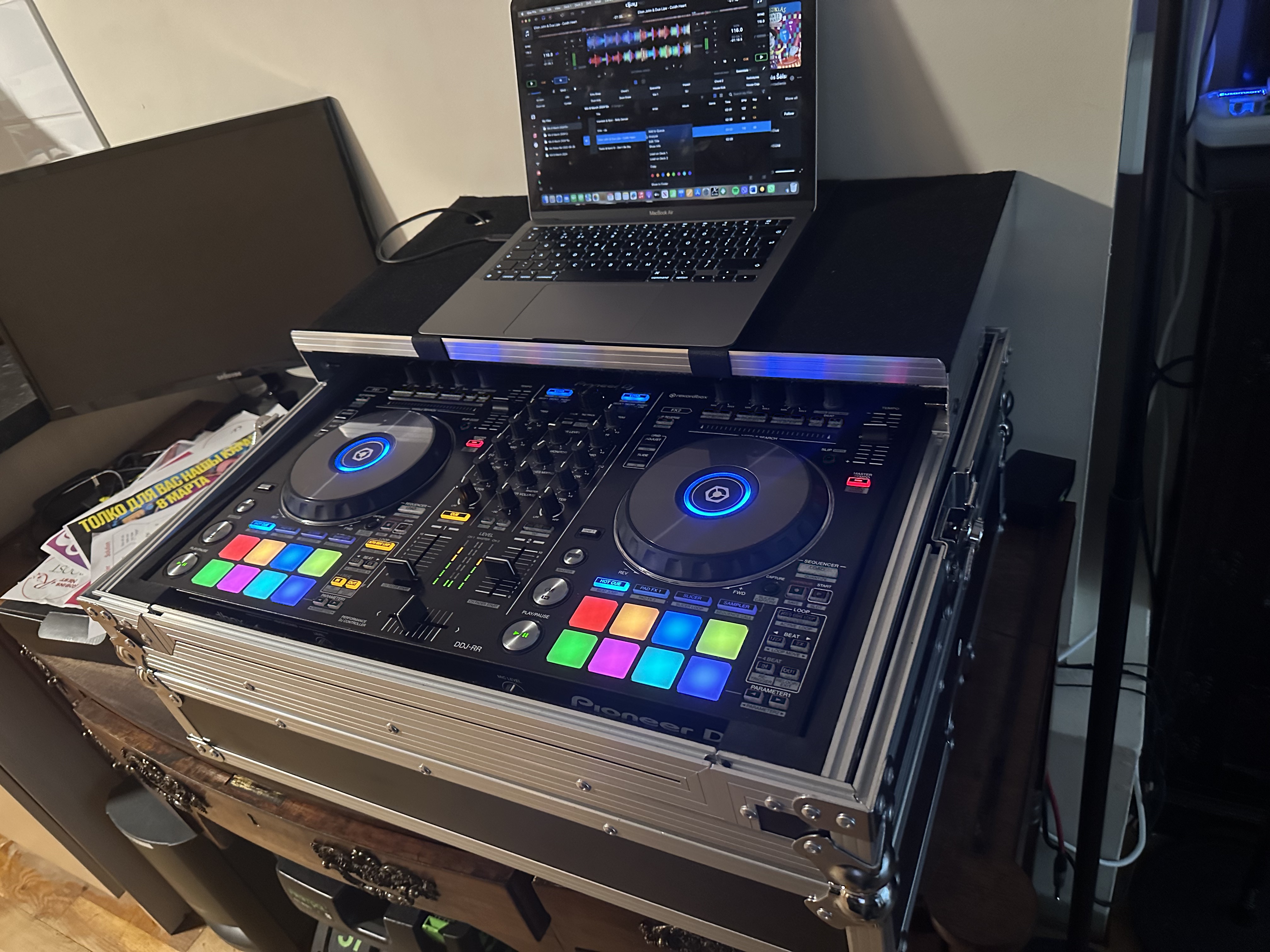 Pioneer ddj-rr controller