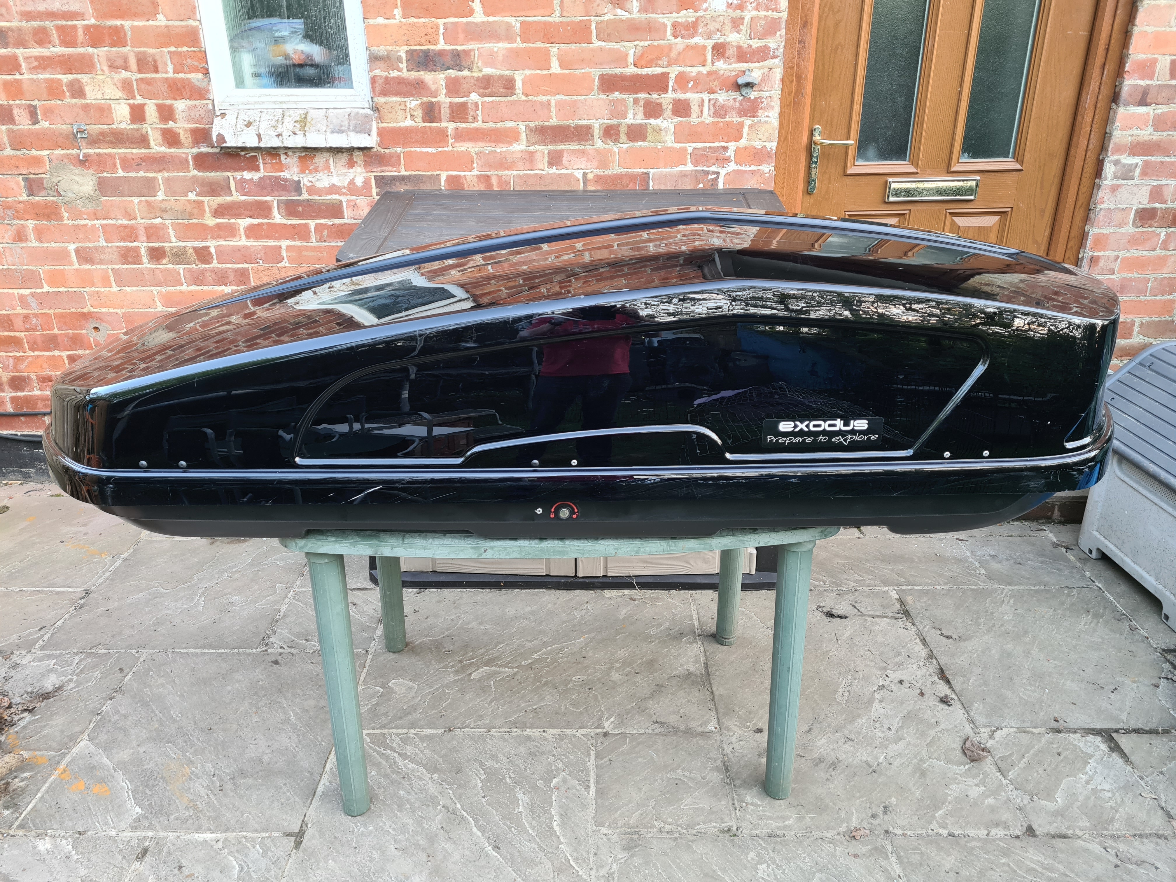 Halfords advanced / exodus roof box 580l