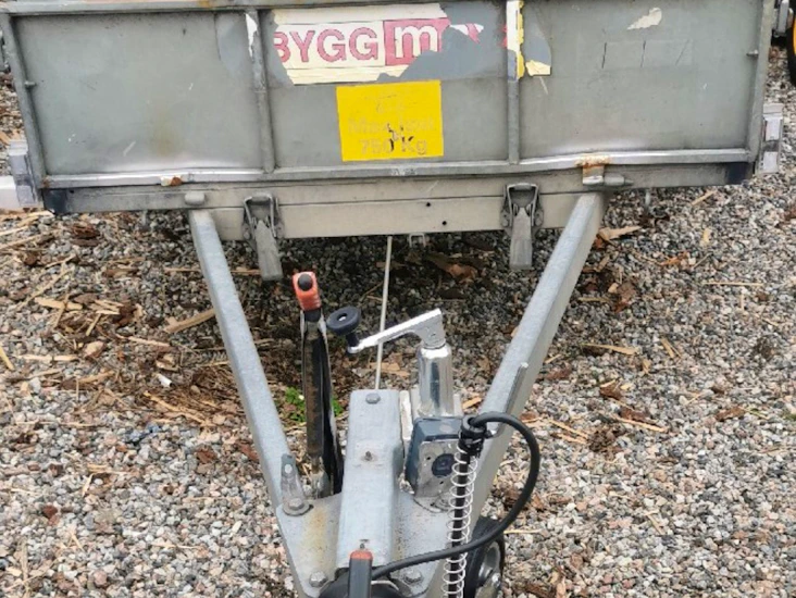 Öppen släpvagn rekotrailer 2016 bromsade