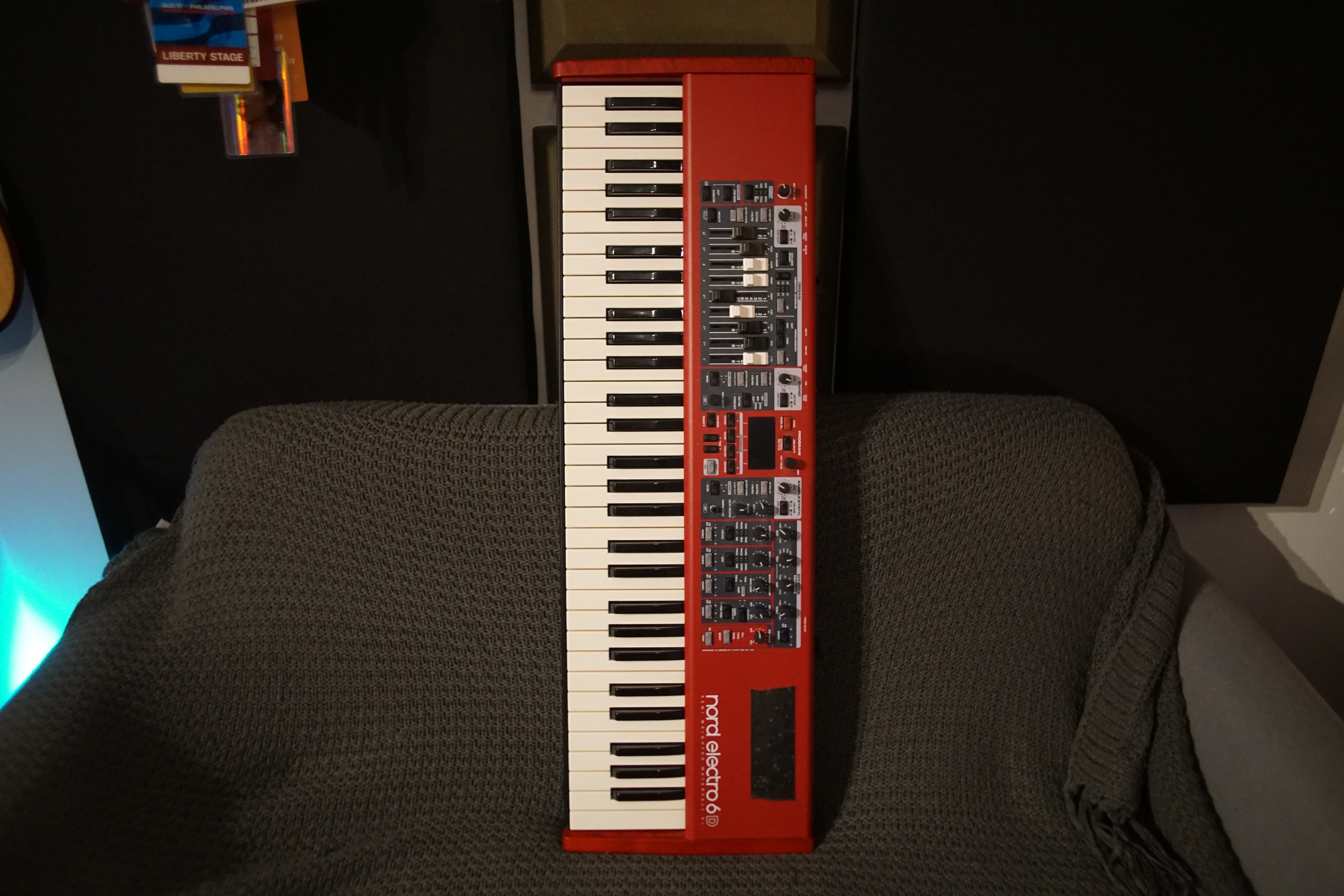 Clavia nord electro 6d 61 