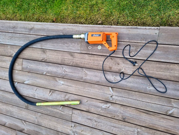 Betongsvibrator med 2 meter slange ø 38mm