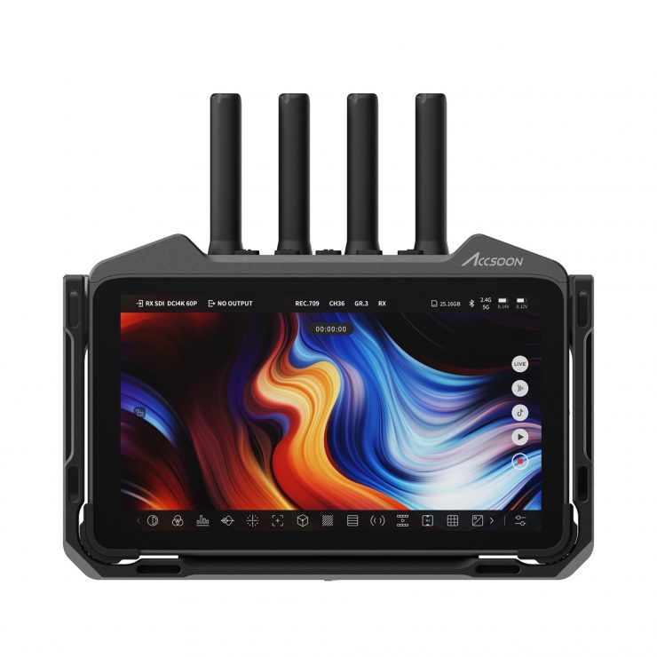 Accsoon m7 pro production camera director's monitor & wireless video transmitter and receiver.