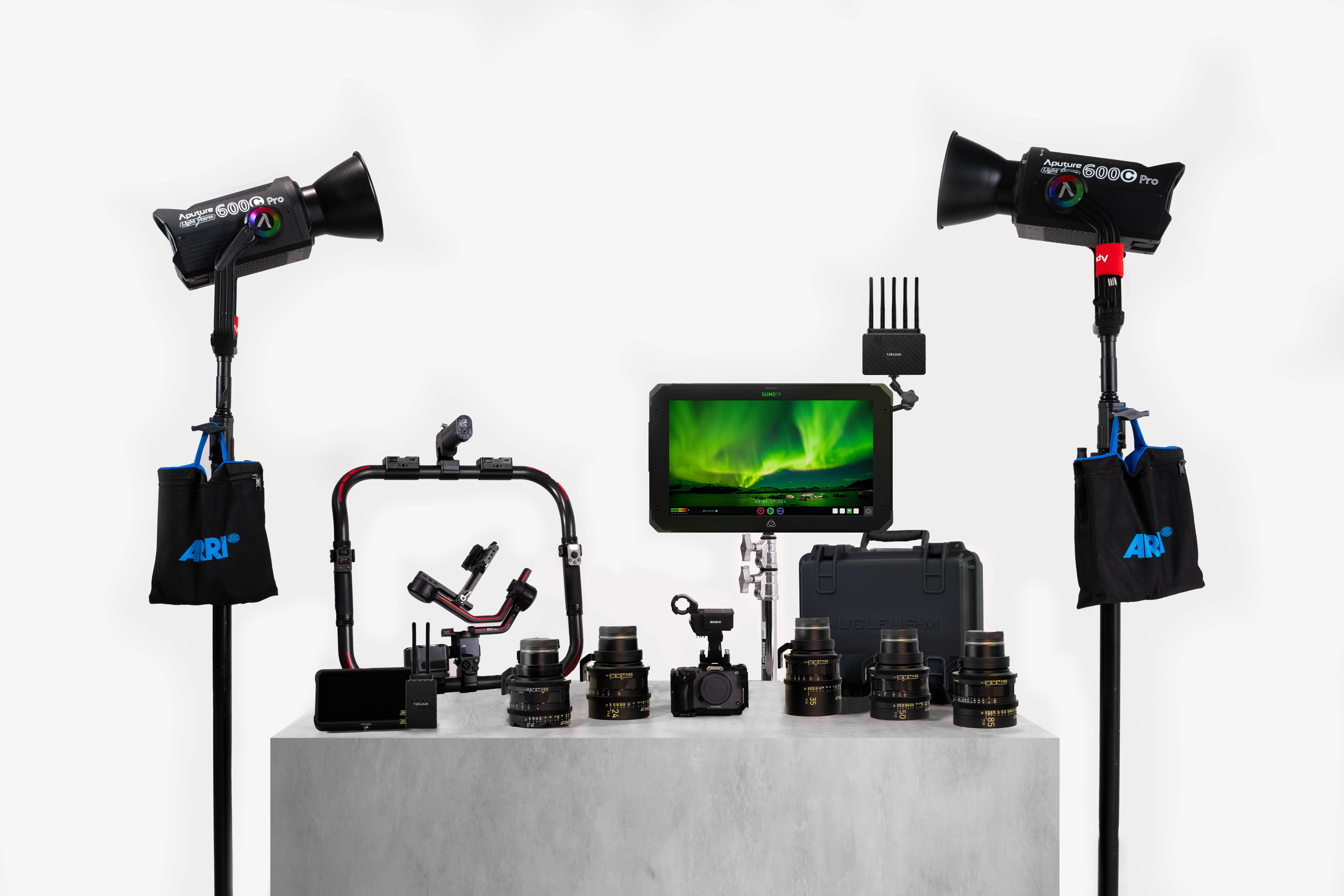 The smaller cinematic director (film production bundle)