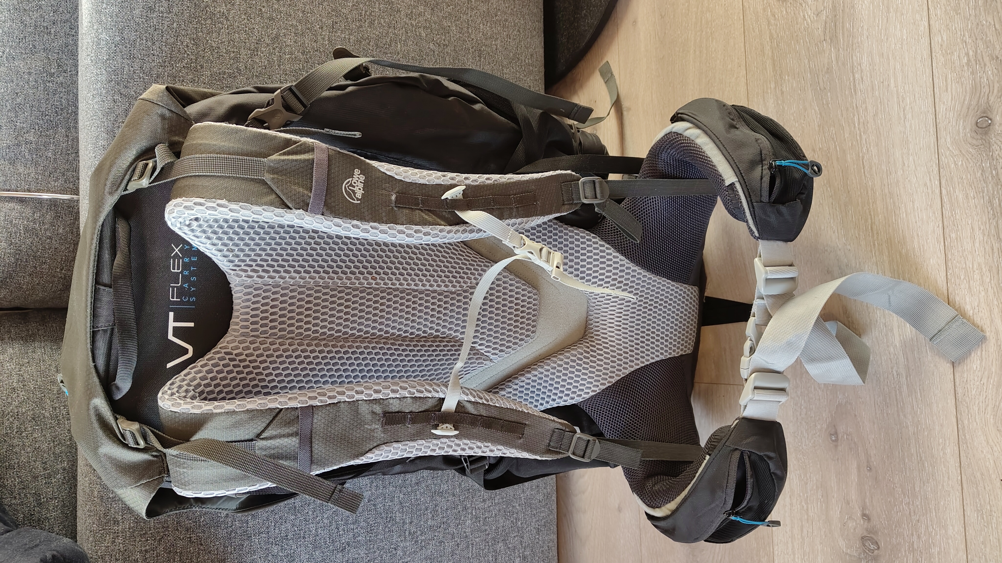 Ryggsekk 100l-120l lowe alpine