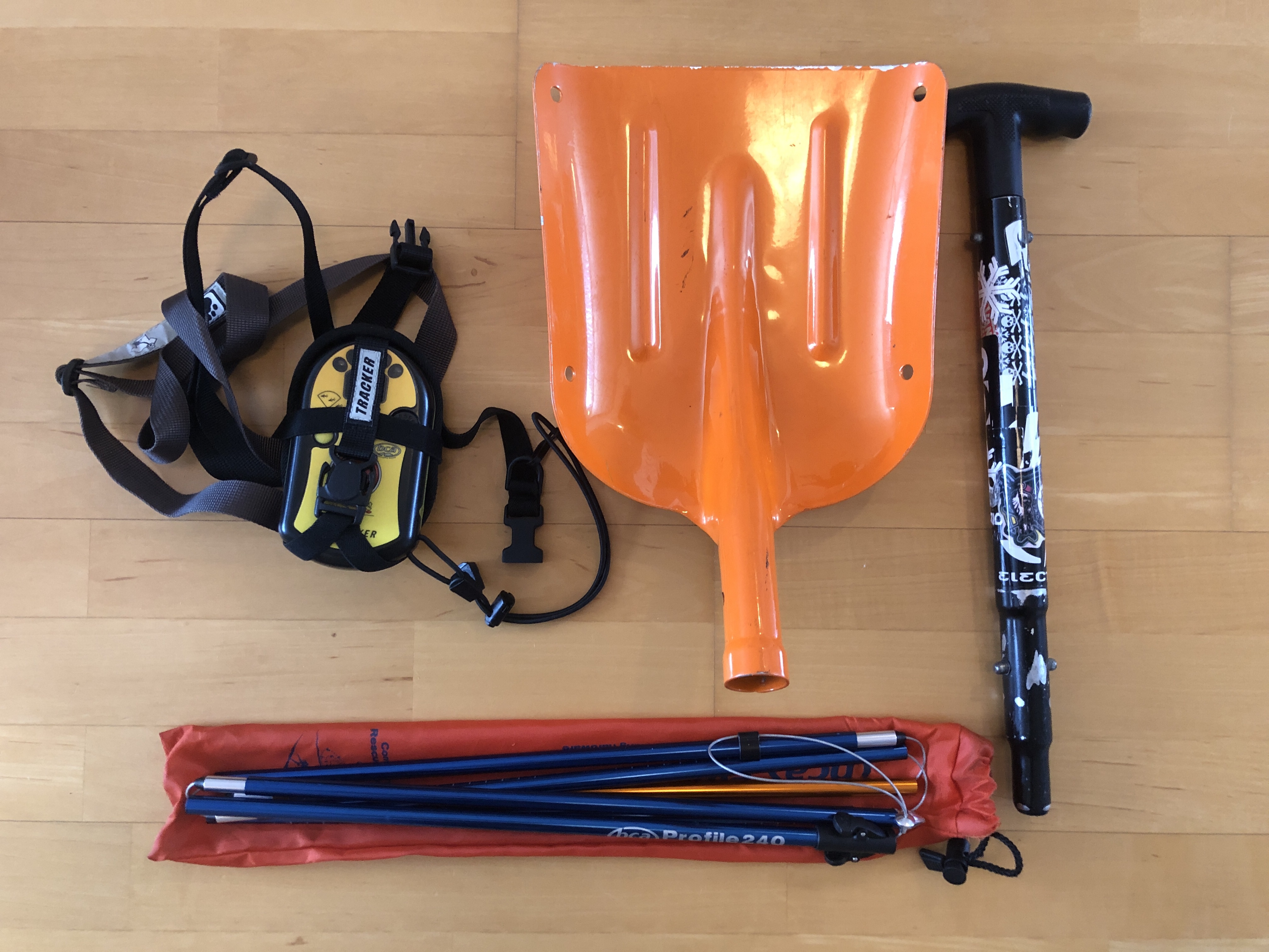 Lavinutrustning, transceiver, sond, spade