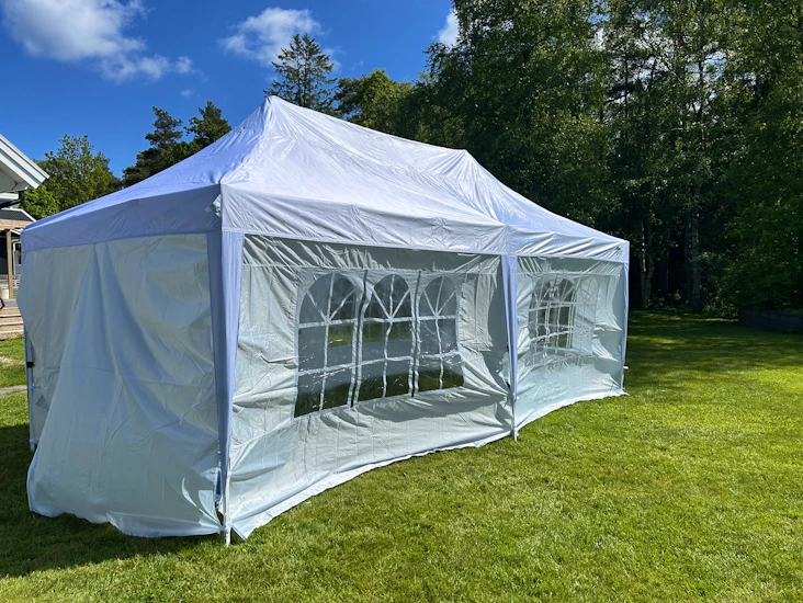 Partytält 3x6m