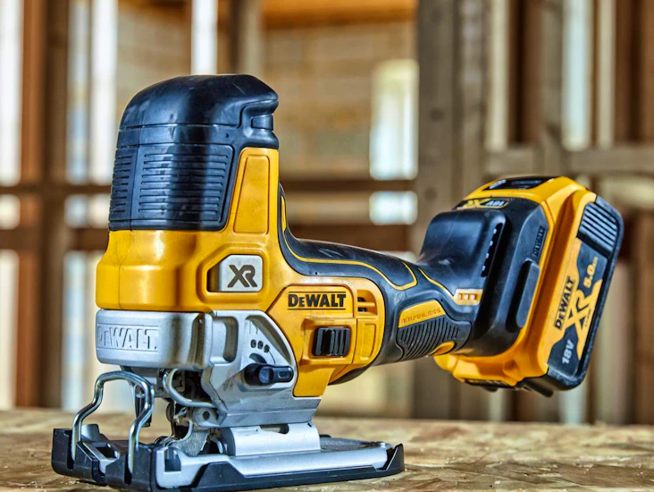 Stiksav dewalt dcs335n 18v