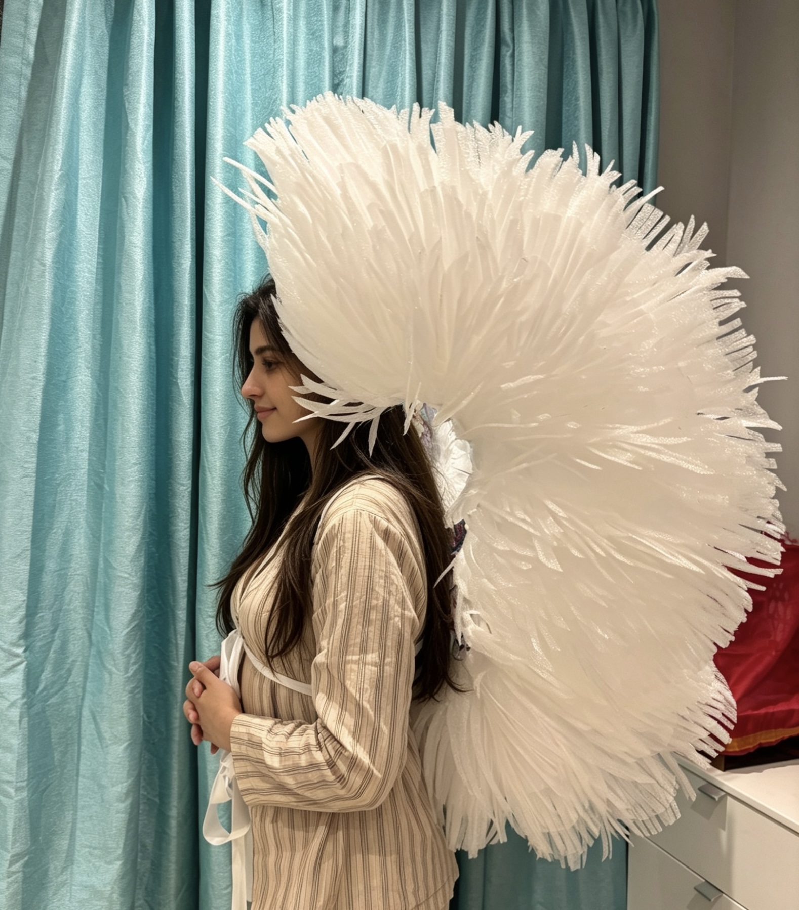 Large handmade white angel wings – 1.21m backpack style | cosplay, photoshoots & events