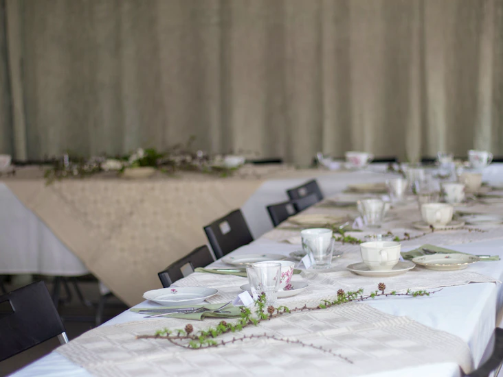 6 set (6 bord+36 stolar)