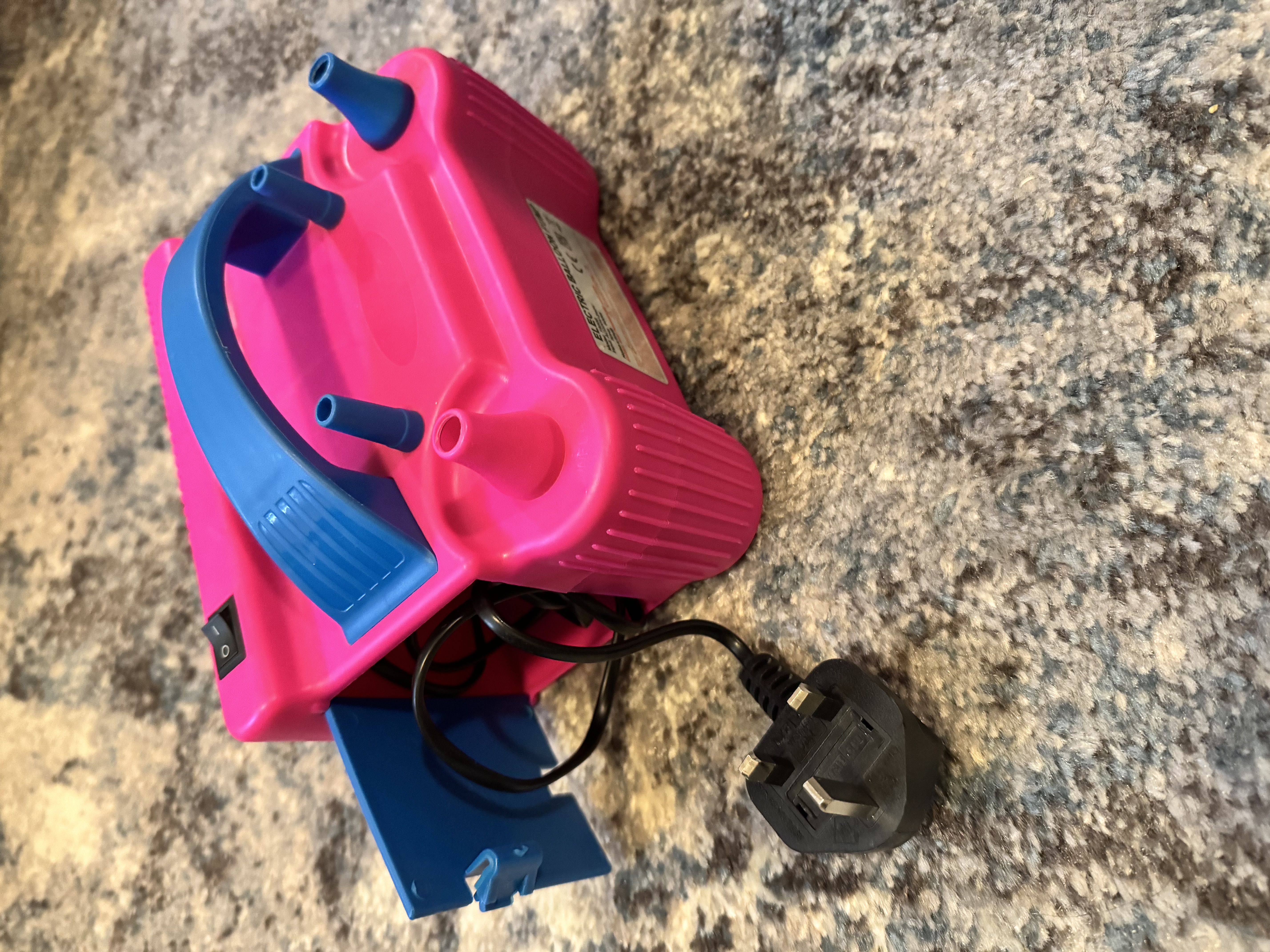 Electric dual nozzle balloon pump – perfect for parties & events