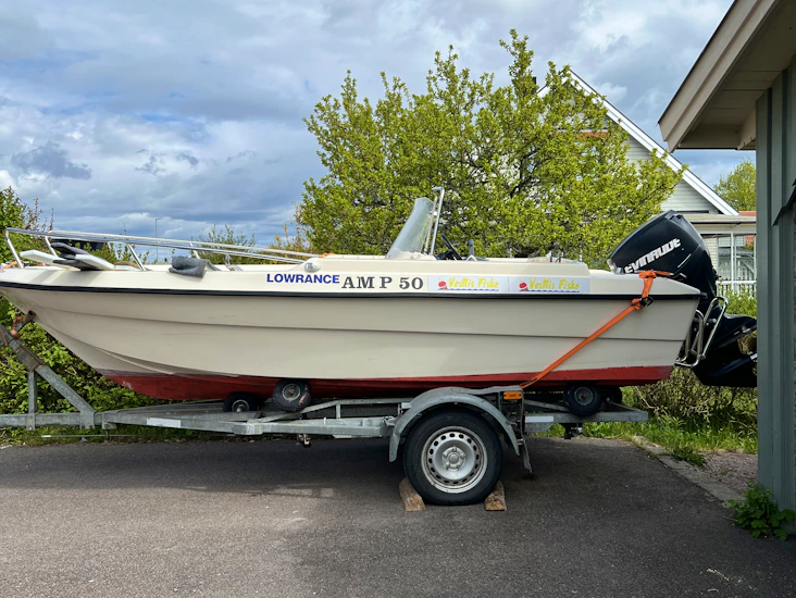 Uttern 510 evinrude 90 hk