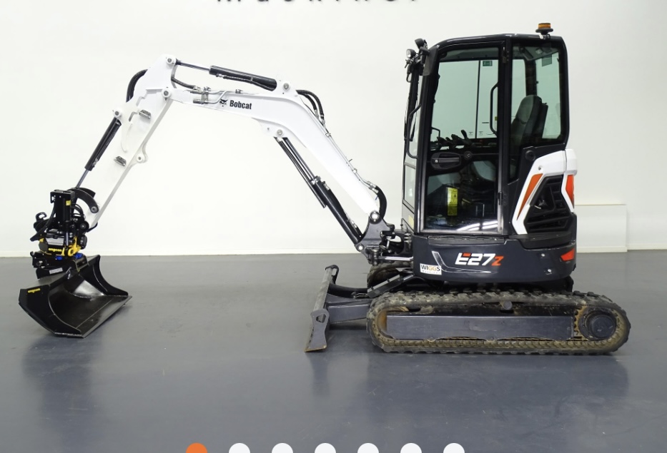Minigrävare 2,7 t med rototilt