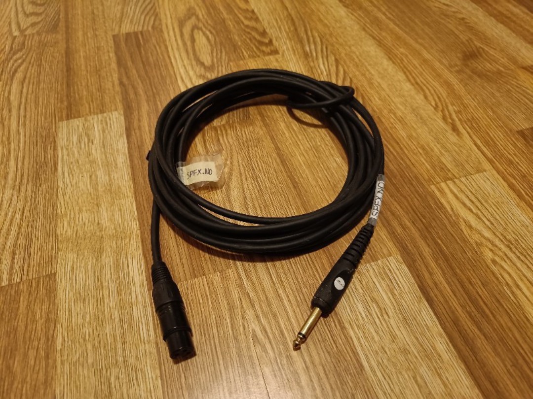 Aux kabel til xlr