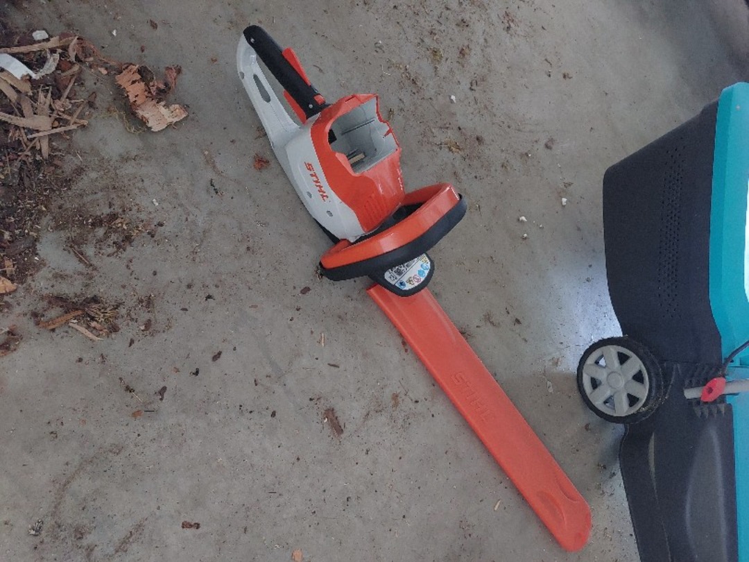 Stihl batteridreve hekksaks