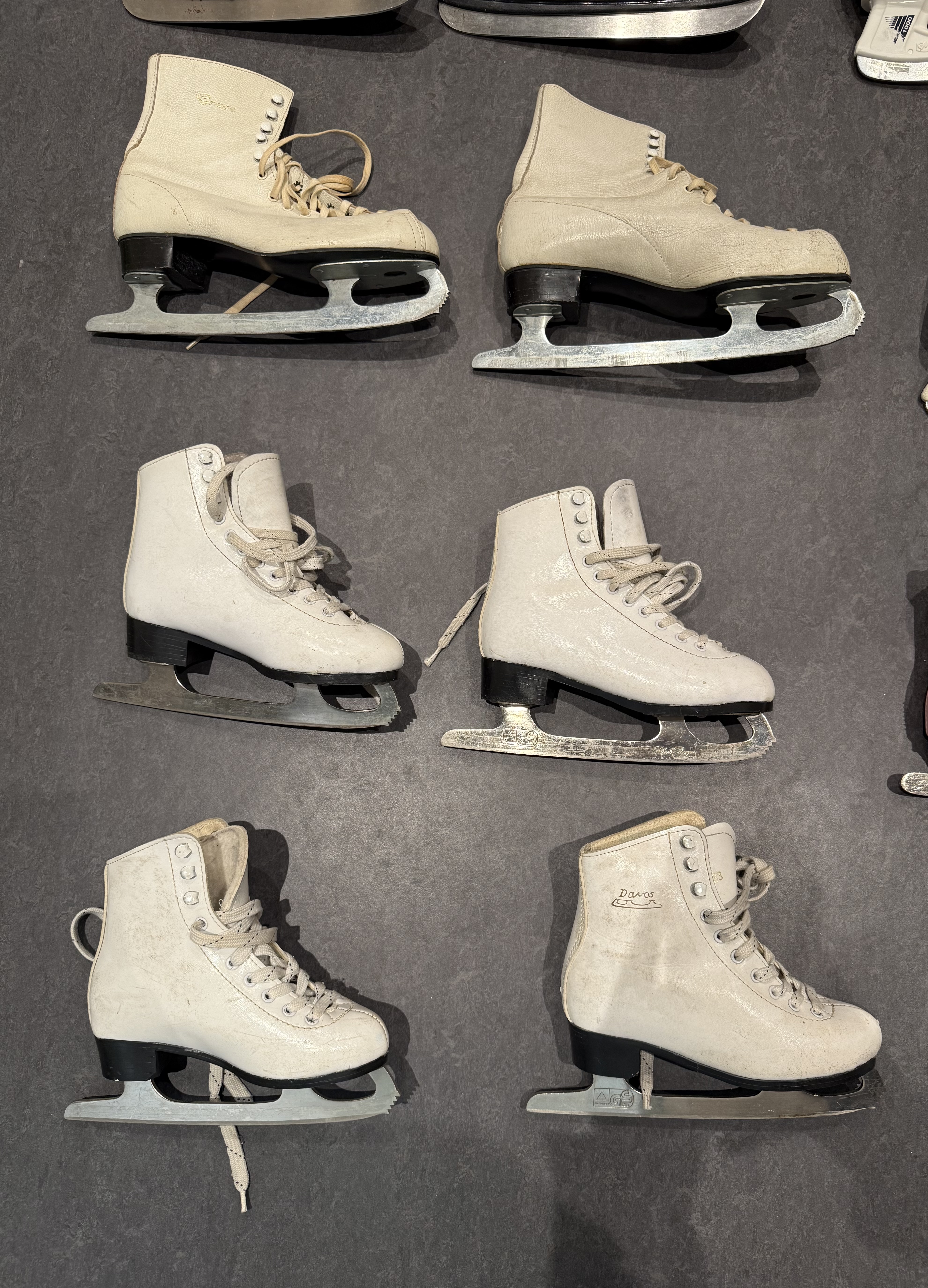 Skøyter str 42 og 33