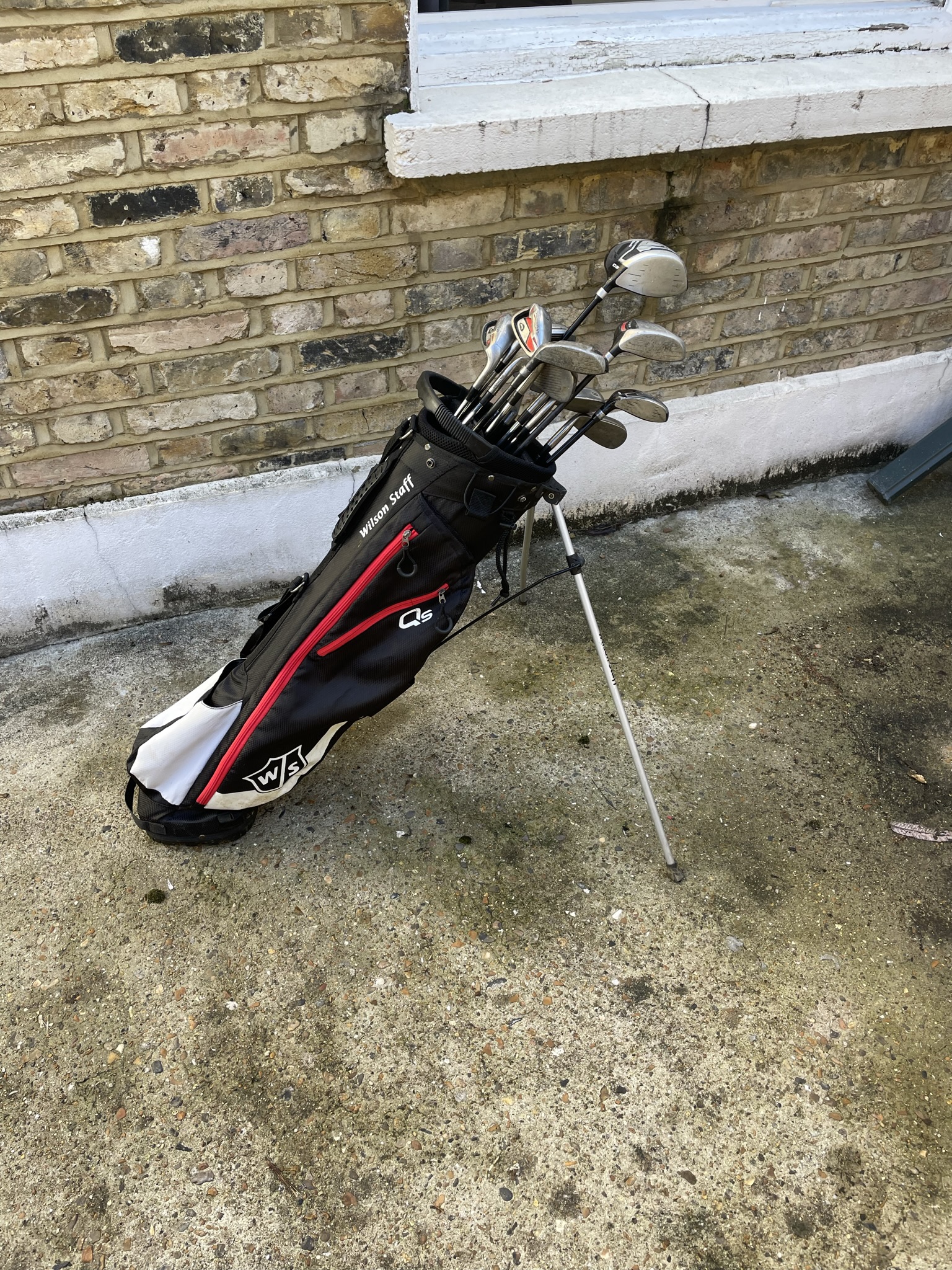 Men’s right-handed golf clubs - hire in streatham