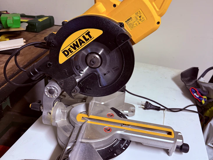 Dewalt gersåg / kapsåg