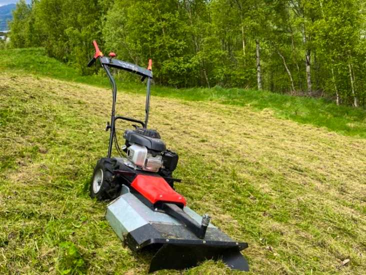 Ariens slåmaskin / beitepusser / krattknuser
